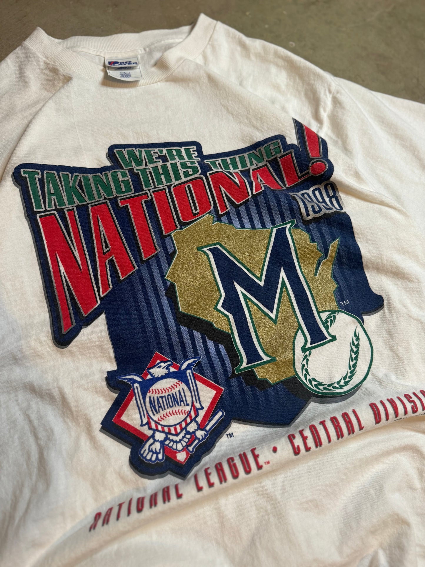 L - Vintage Milwaukee Brewers Tee