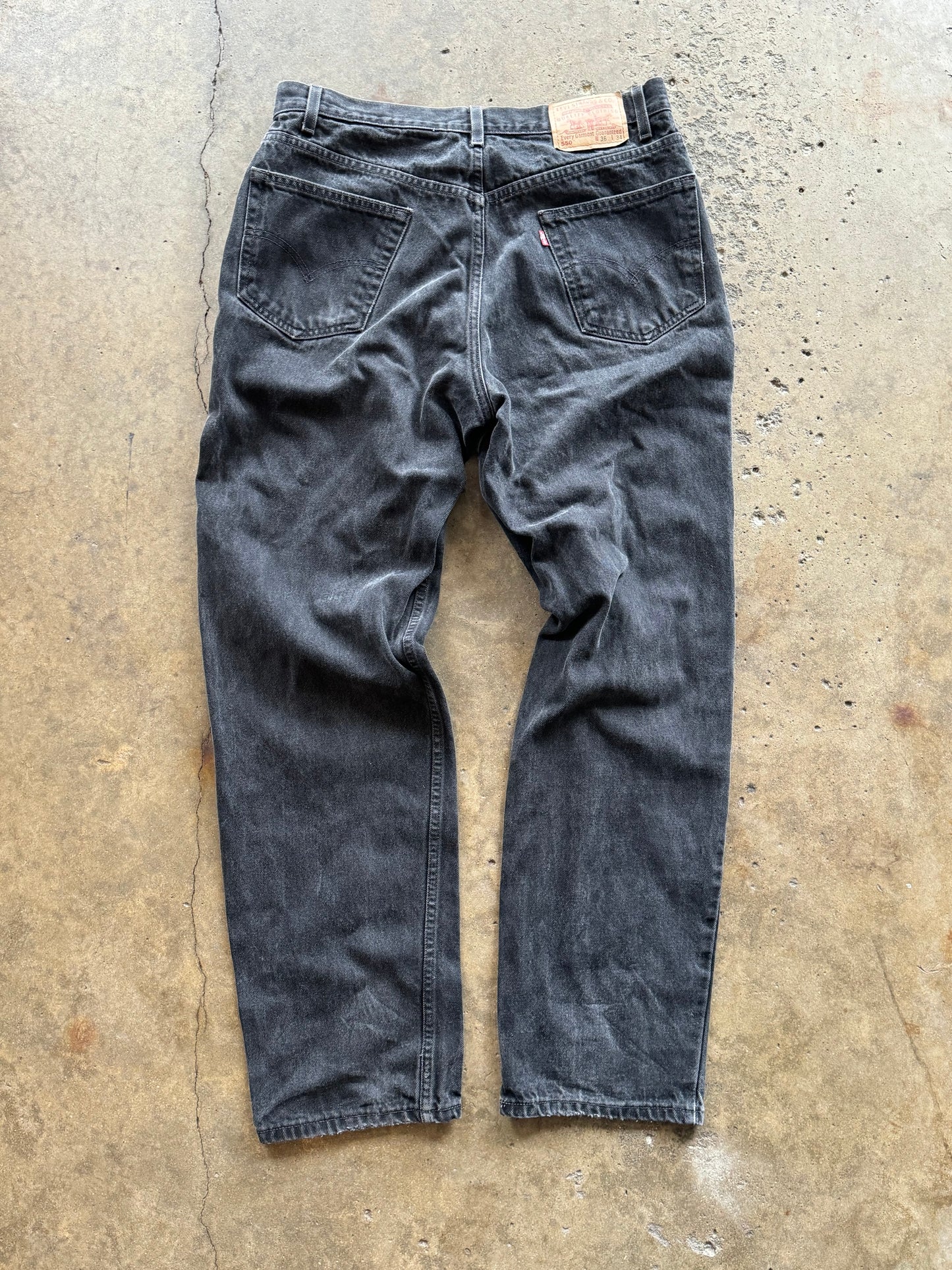 36 - Vintage Faded Black Levi 550 Jeans