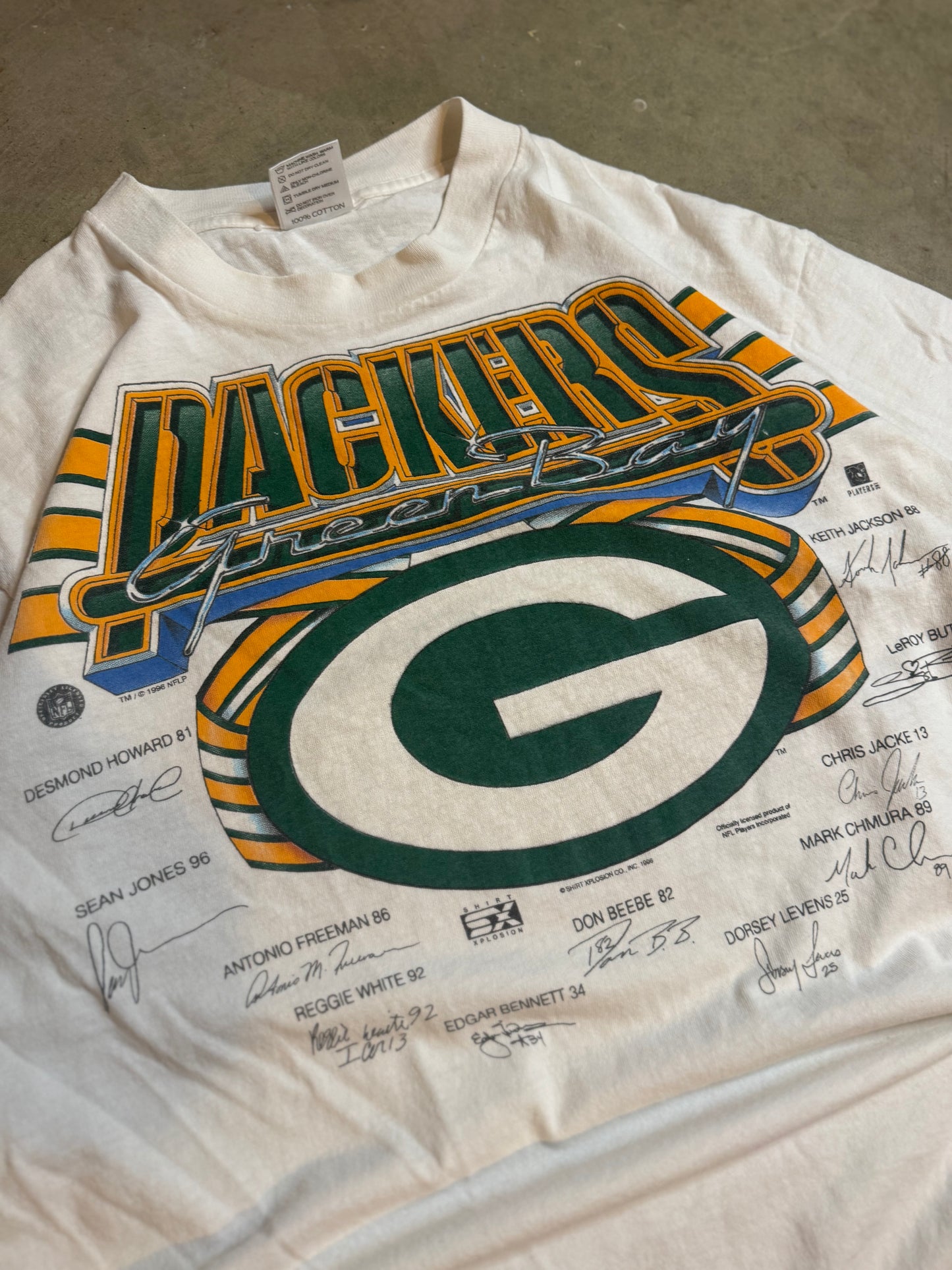 L - Vintage Green Bay Packers Tee