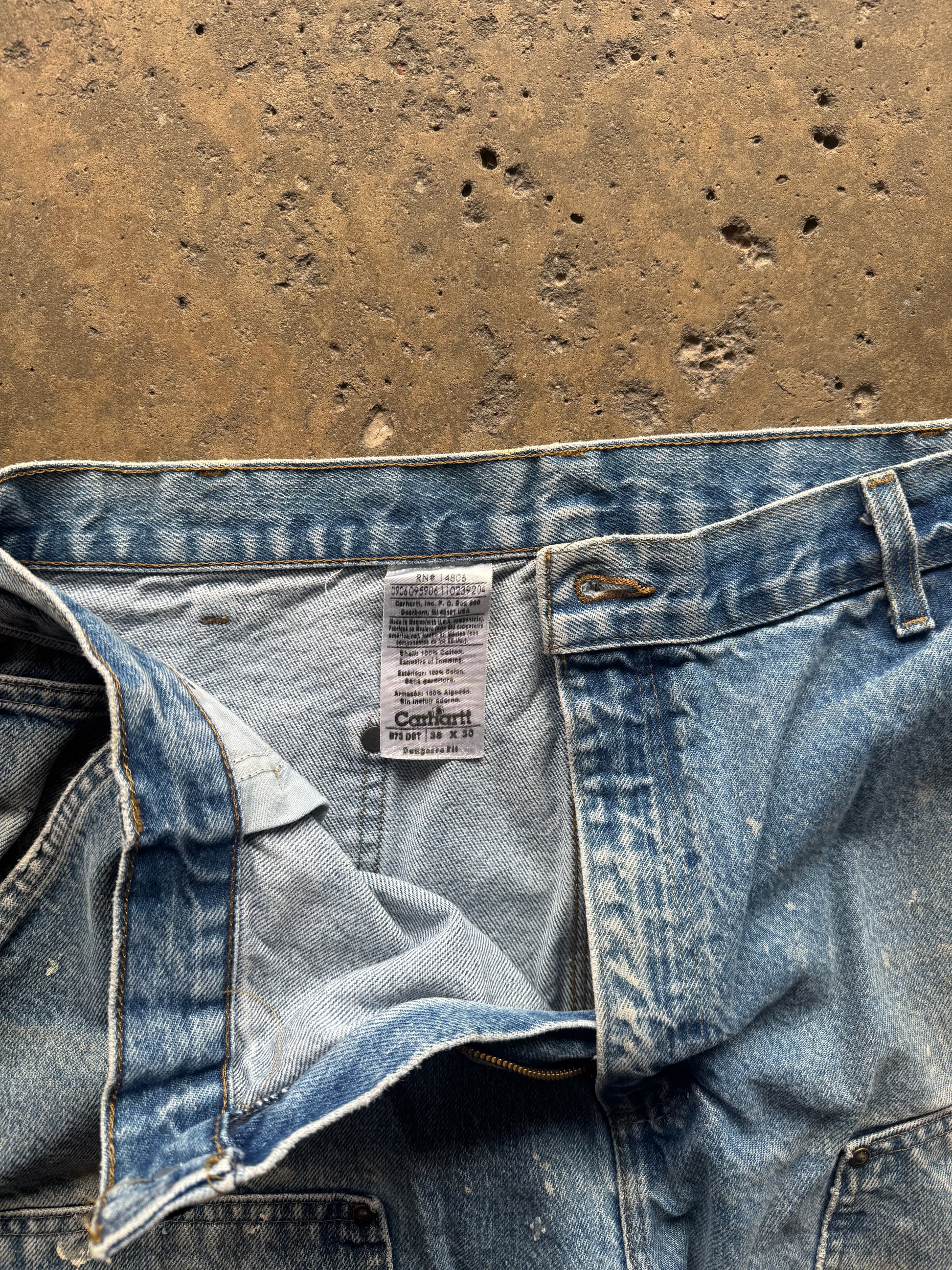 (36) 00s Faded Denim Carhartt Double Knee Pants