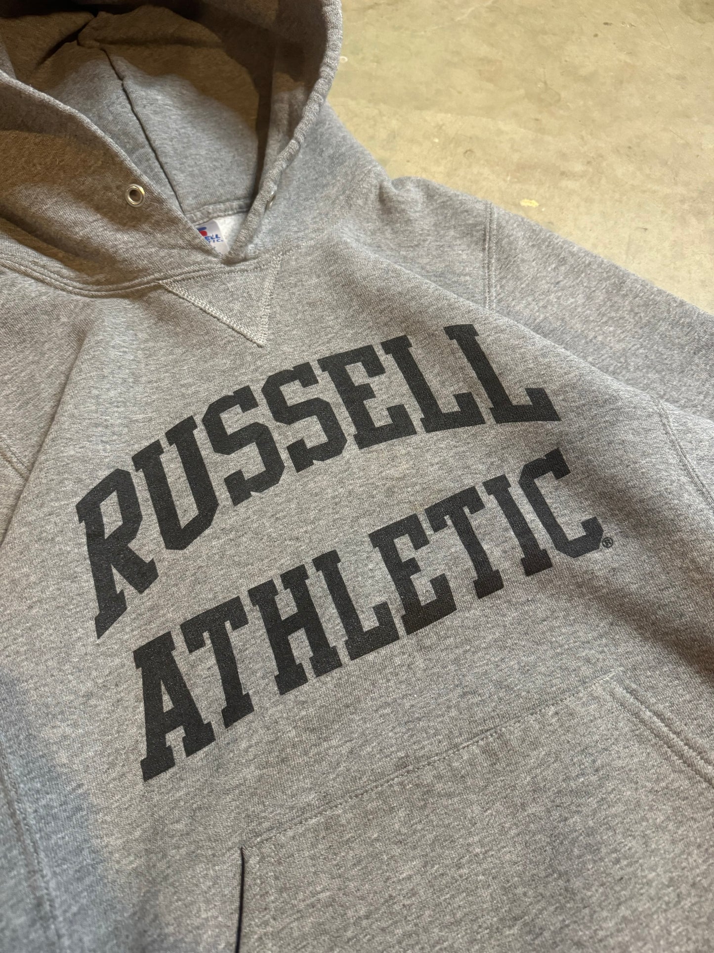 S - Vintage Russel Athletic Hoodie