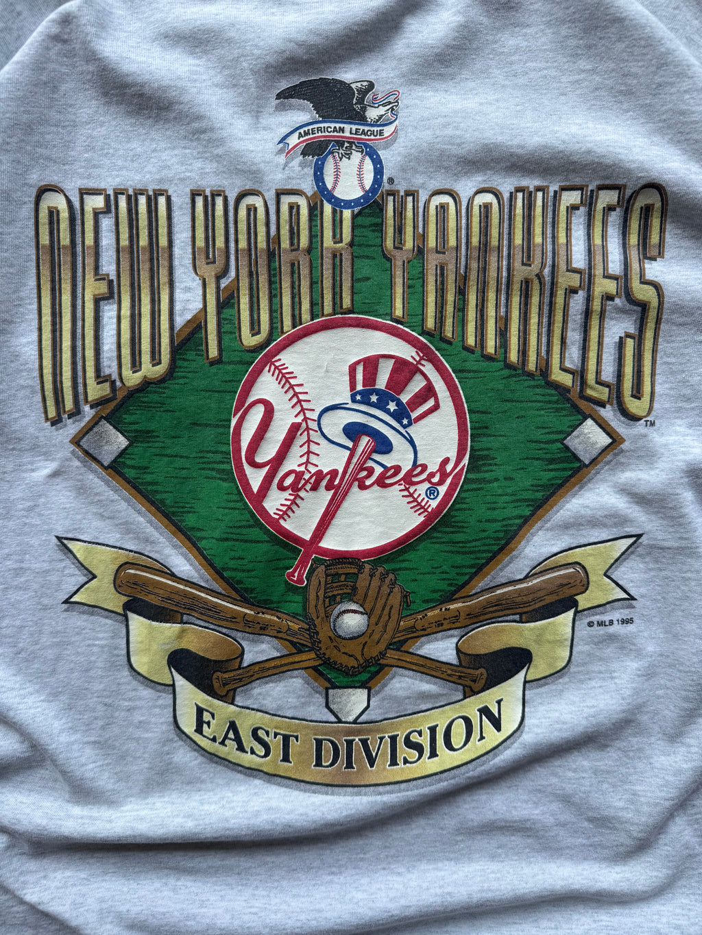 (XL) 90s New York Yankees Graphic Tee