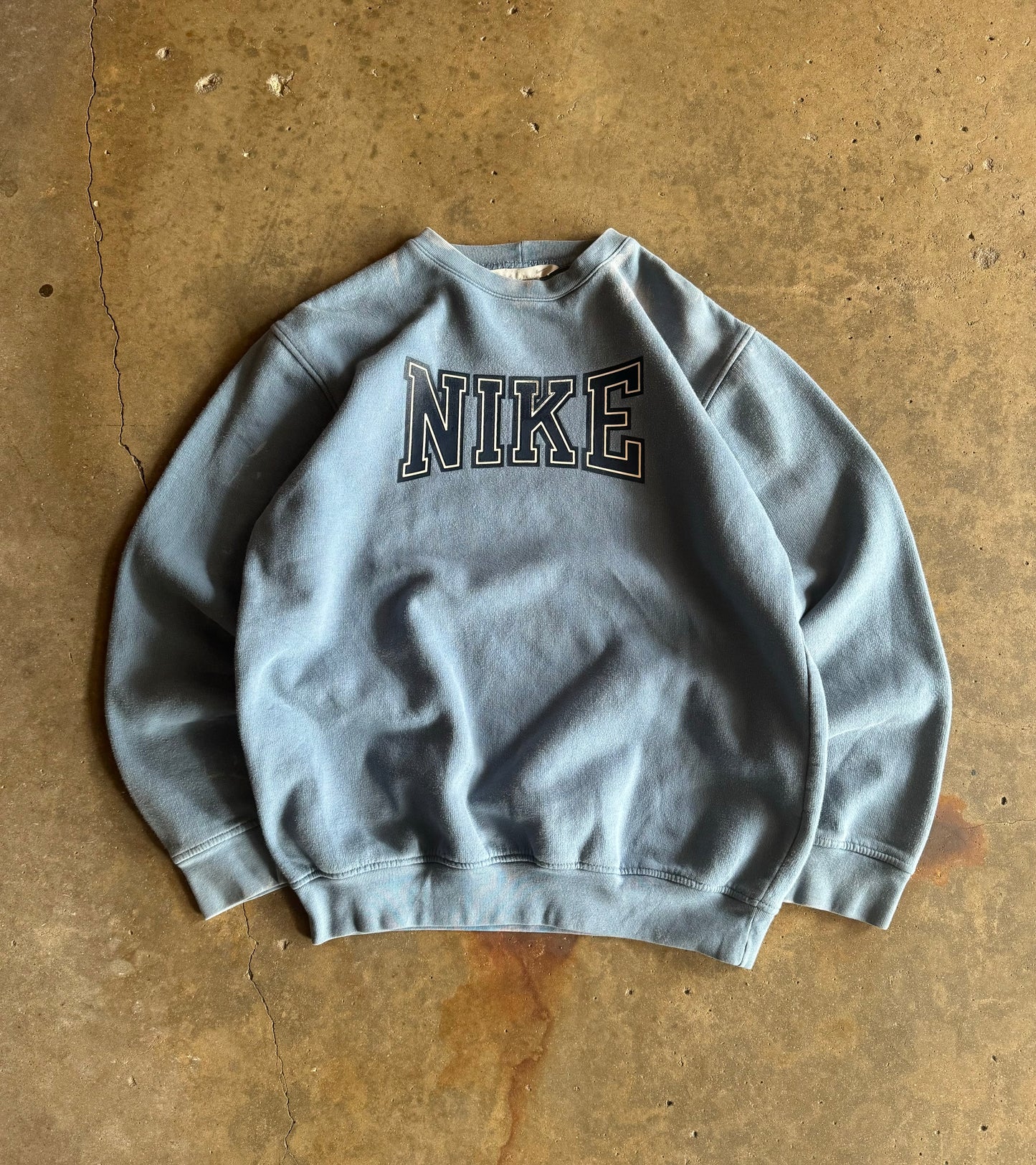 L - Vintage Nike Spell Out Crewneck