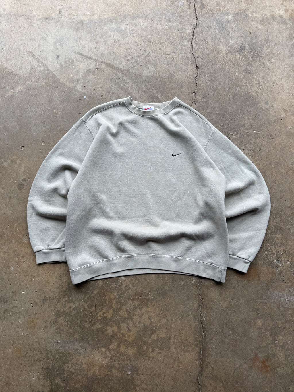(L) 90s Nike Light Olive Green Crewneck