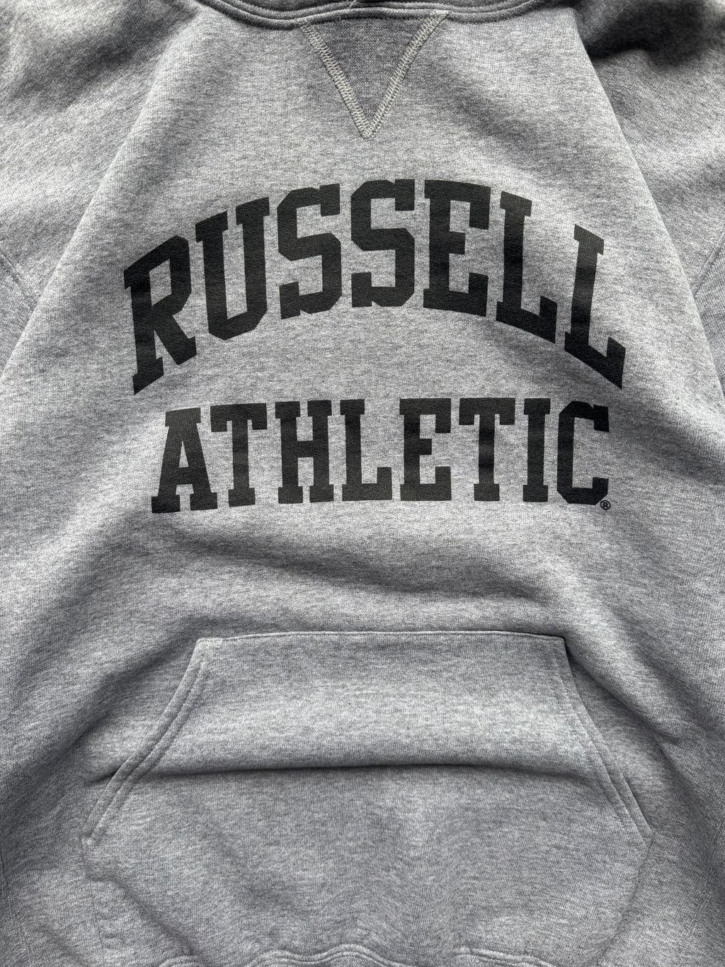 (L) 00s Russell Athletics Hoodie