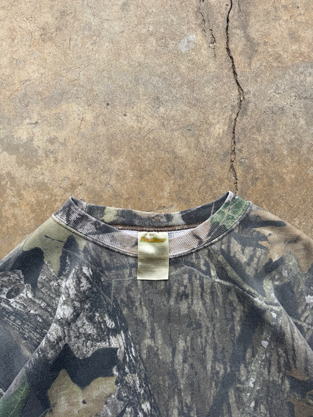 (XL) 90s Faded Camo Crewneck