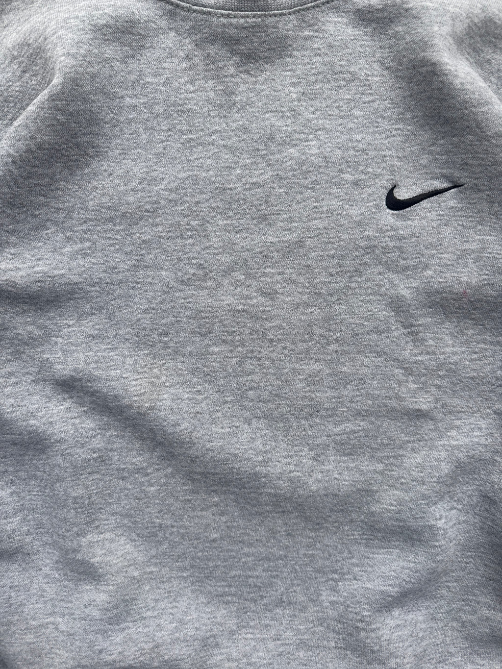 (L) 90s Nike Thrashed Logo Crewneck
