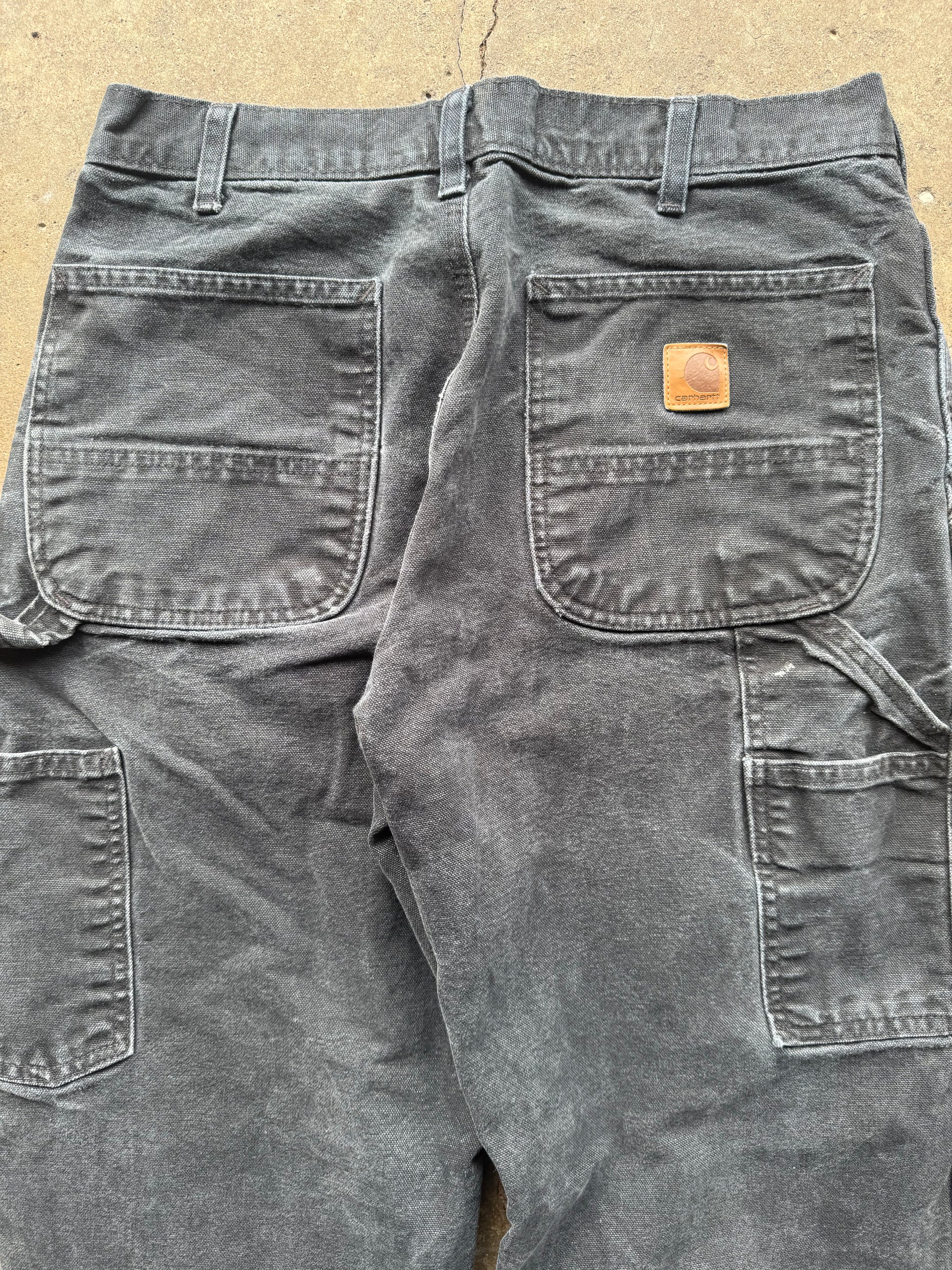 (32) 00s Faded Black Carhartt Carpenter Pants