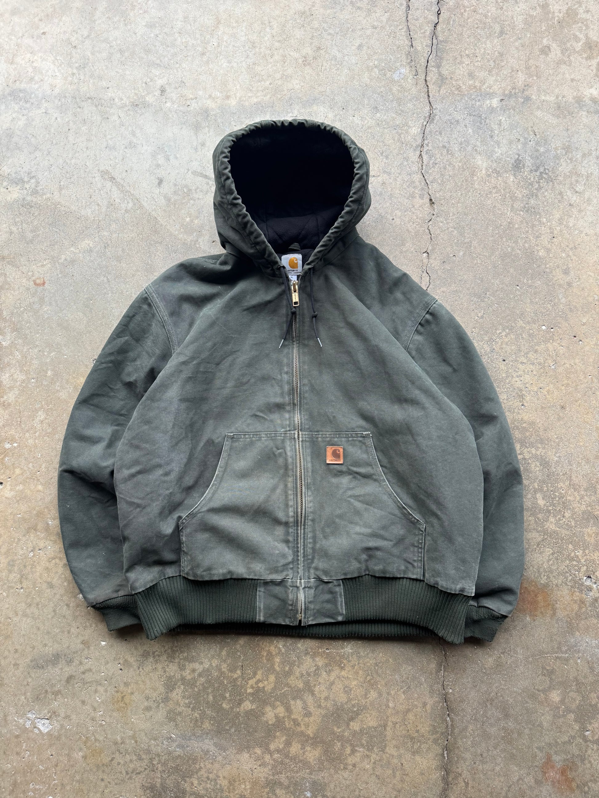 (XL) 00s Olive Green Faded Carhartt Jacket