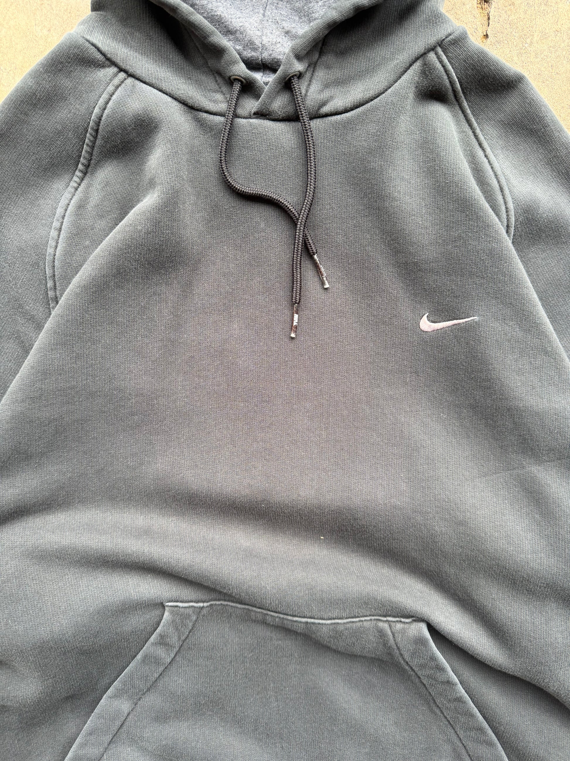 (L) 00s Black Nike Logo Hoodie