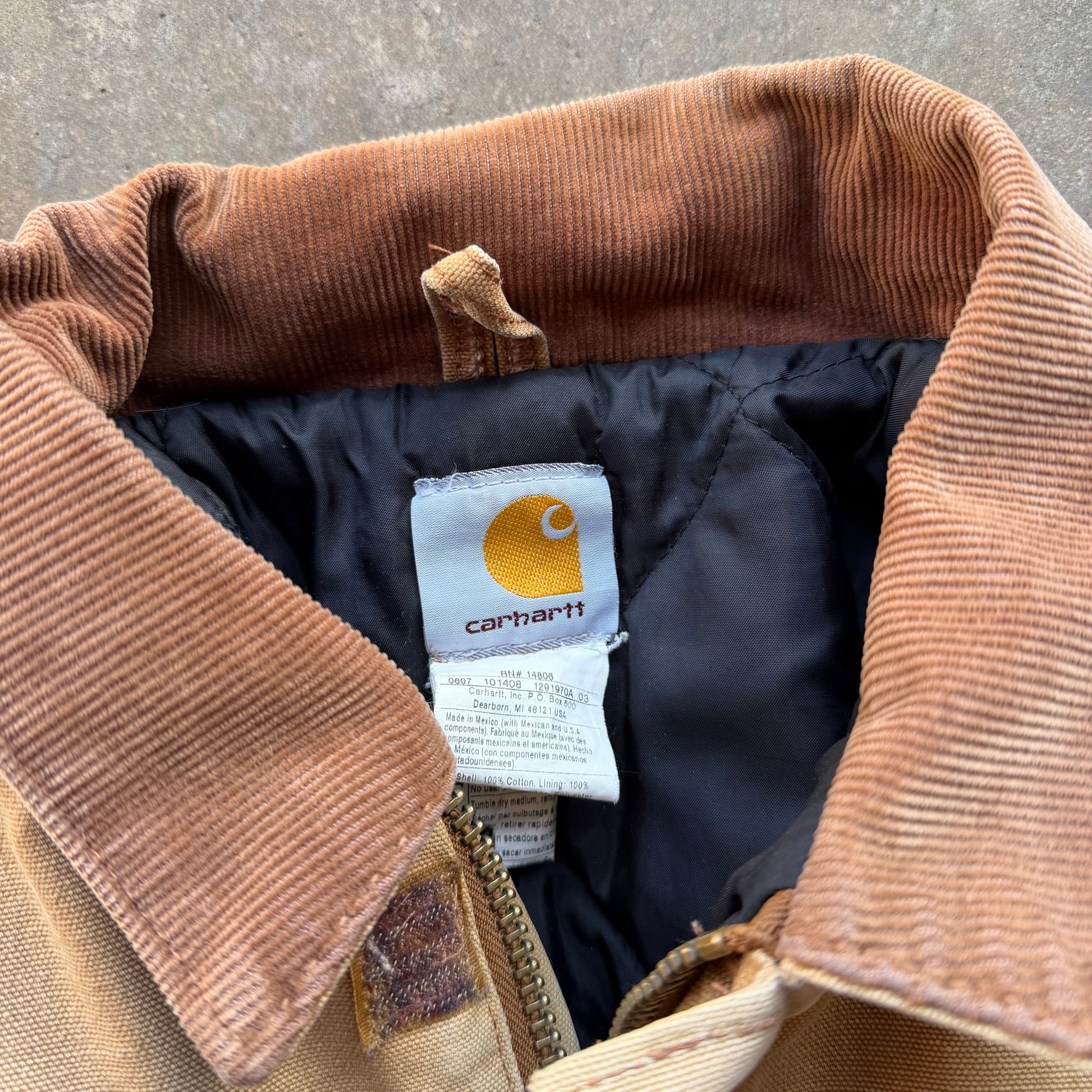 (M) 00s Tan Carhartt Arctic Jacket