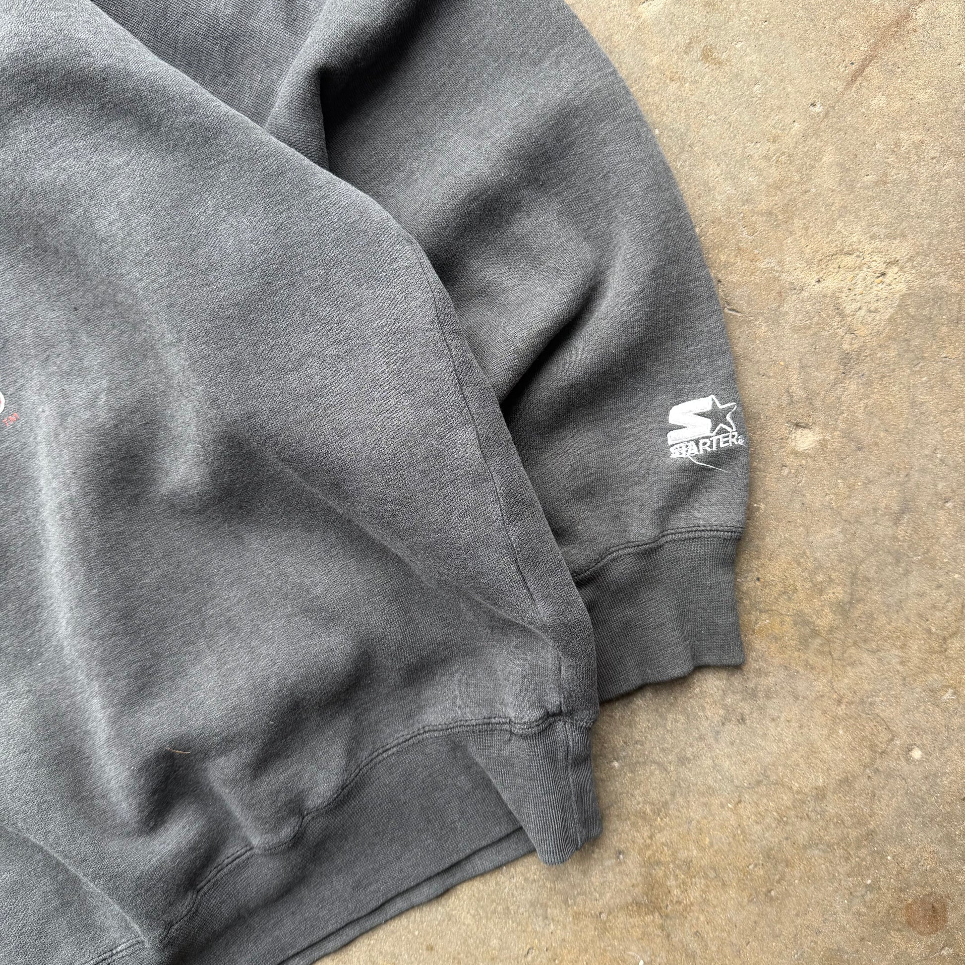 (XL) 90s Starter Wisconsin Badges Crewneck