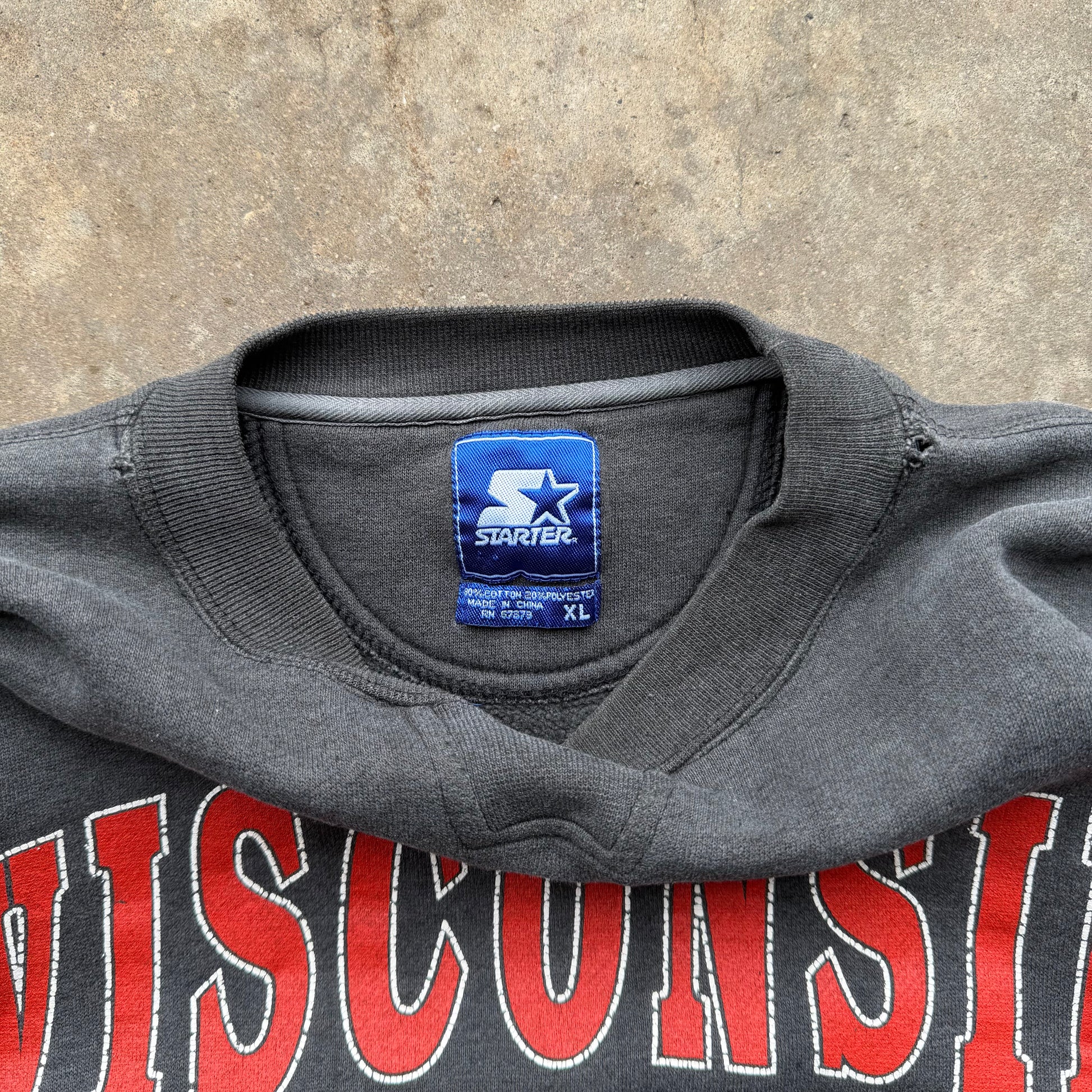 (XL) 90s Starter Wisconsin Badges Crewneck
