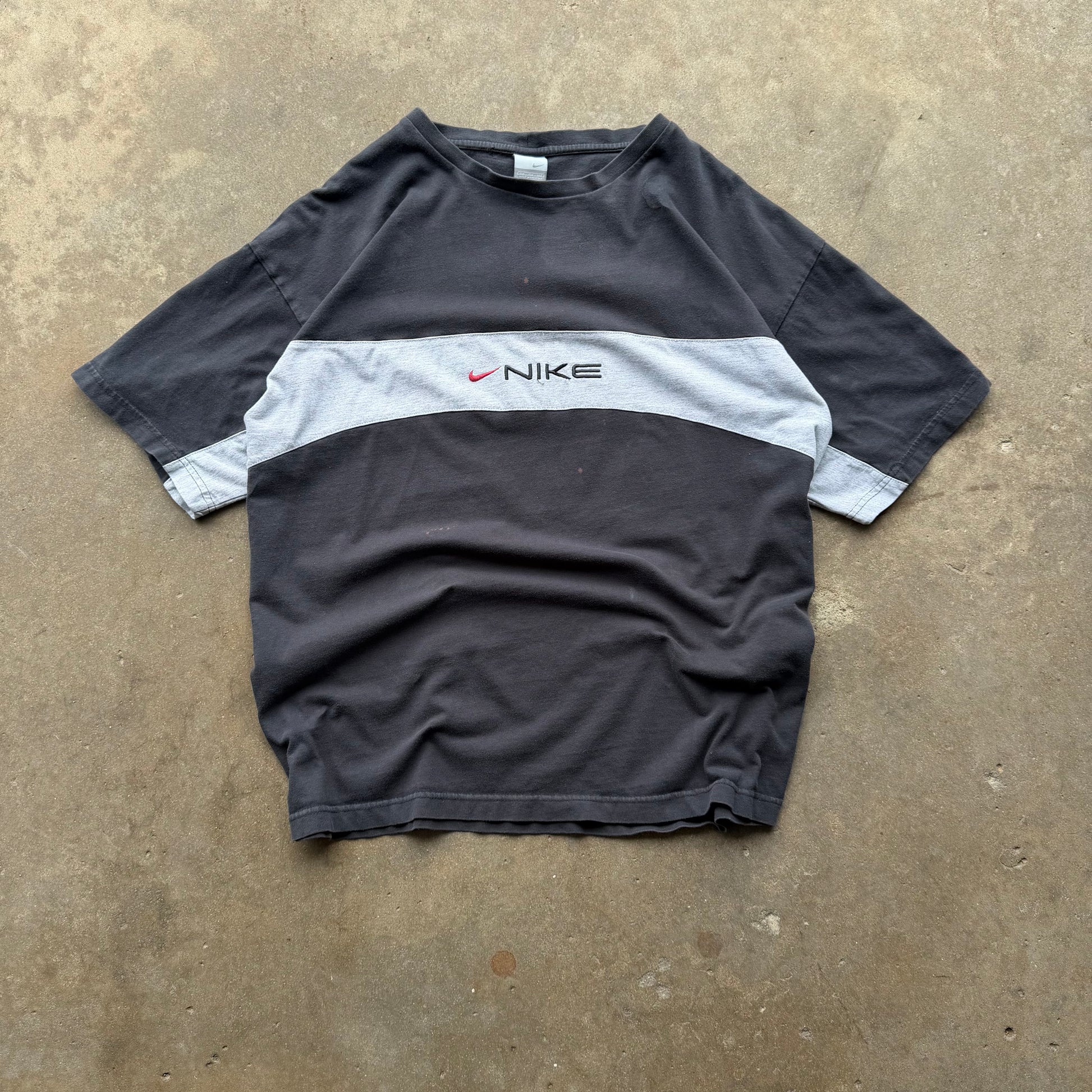 (XL) 00s Black Nike Tee