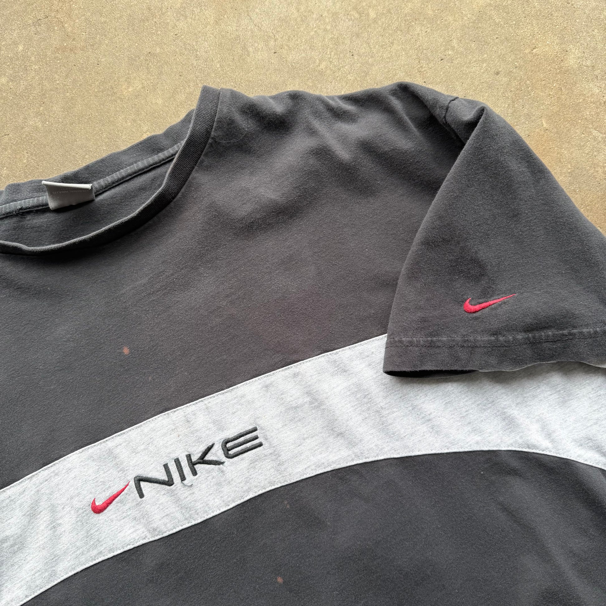 (XL) 00s Black Nike Tee