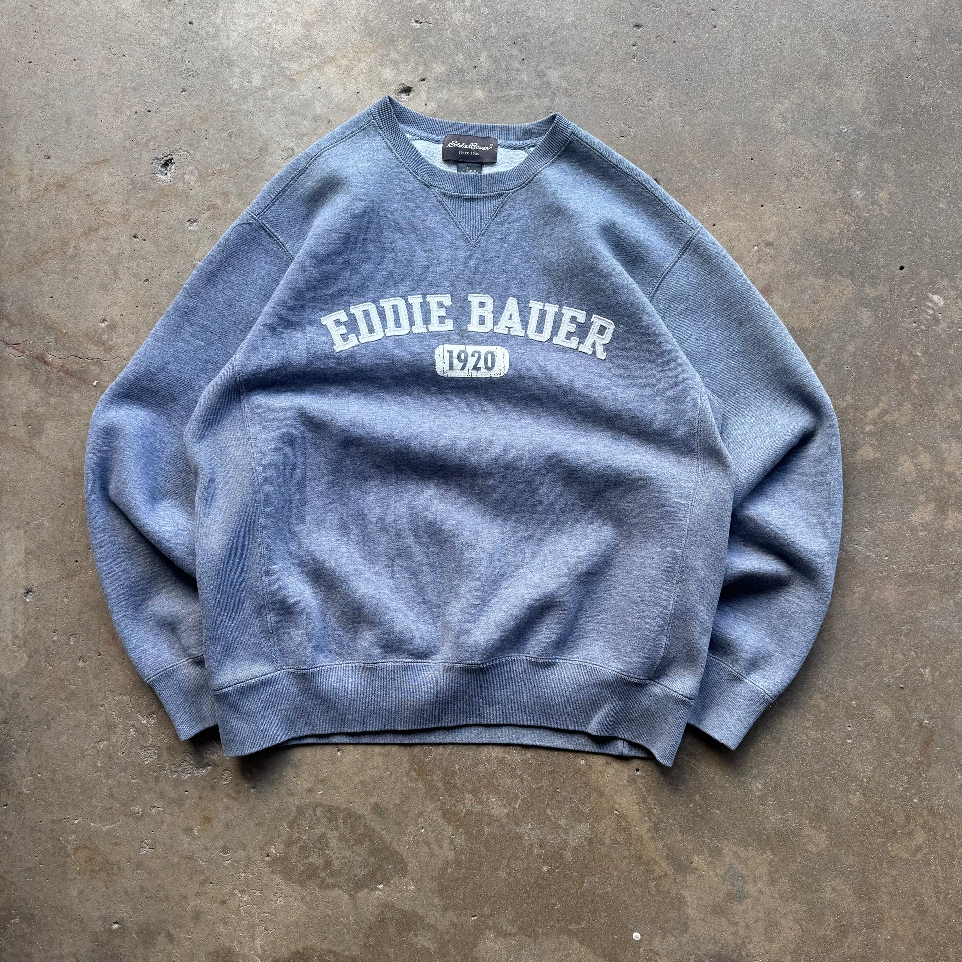 (L) 00s Eddie Bauer Crewneck